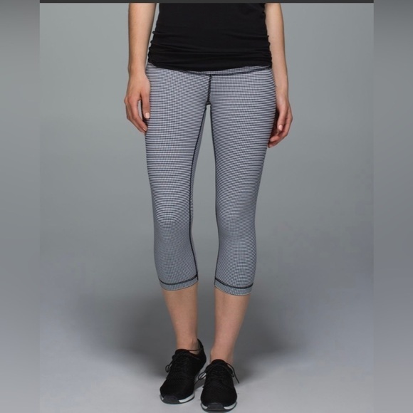 Lululemon Wunder Under Crop II Gingham Luon White Black 6 - Picture 9 of 9